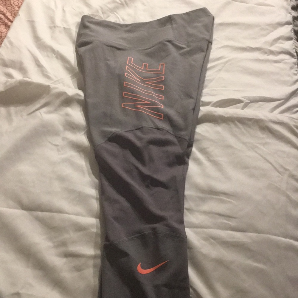 Nike leggings